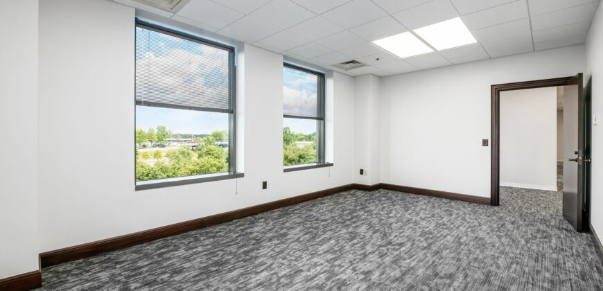 3 Easton Oval, Columbus OH – Executive Offices